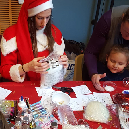 Atelier créatif sur le thème de Noël