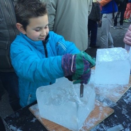 Atelier de sculpture sur glace